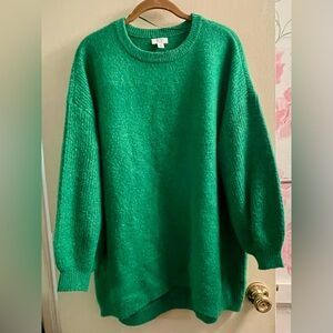 Oversized Vibrant Green Crew Neck Sweater     
SIZE MEDIUM